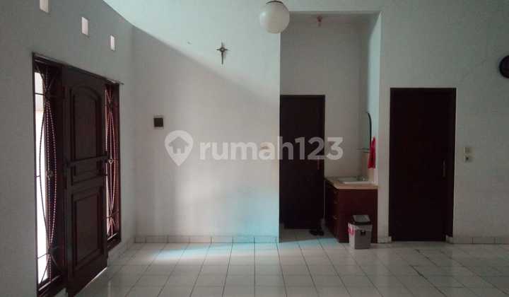 For Rent, Rumah nyaman siap huni di Bandung 5
