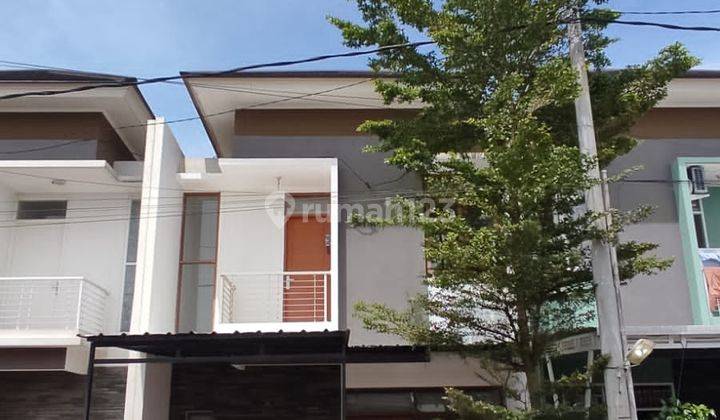 Rumah 2 Lantai super nyaman siap huni di Soekarno Hatta Bandung 1