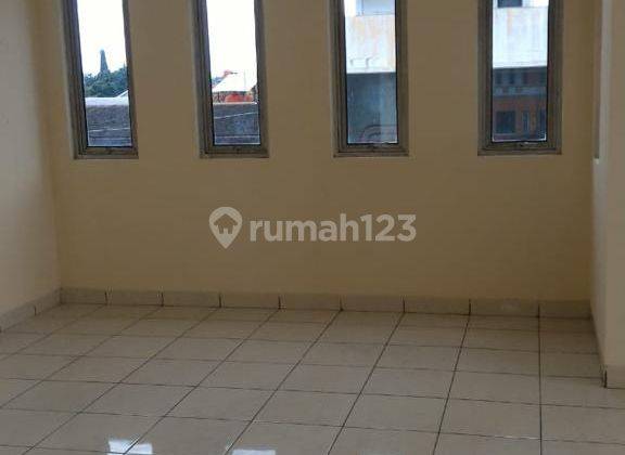 Ruko siap pakai lokasi strategis di Mainroad Sukajadi 2