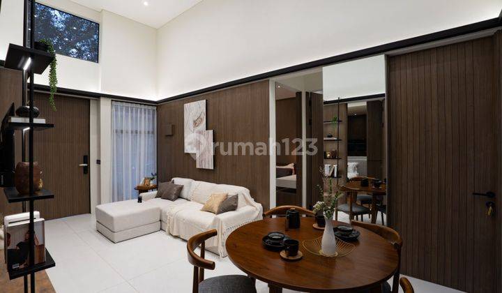  Rumah full furnished dan Full Renovasi di Kota Baru Parahyangan 2