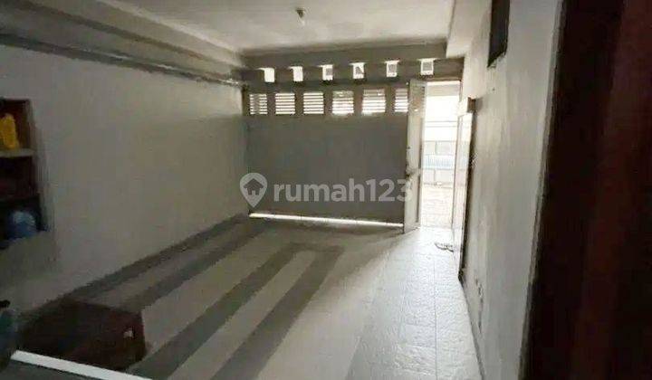 Rumah cantik semi furnished di Turangga Bandung 2