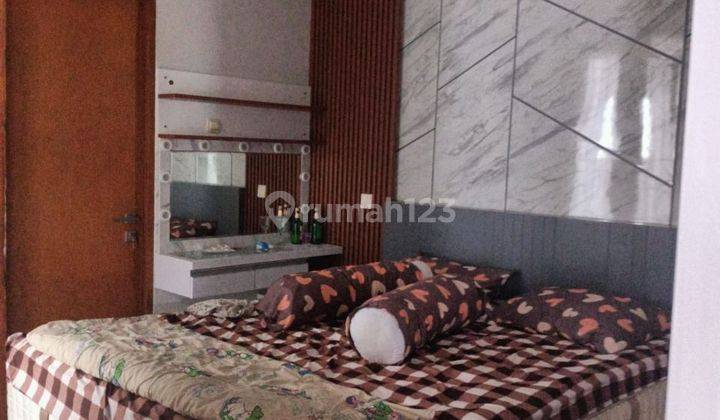 Rumah siap huni lokasi hook di Komplek Cherryfield 2