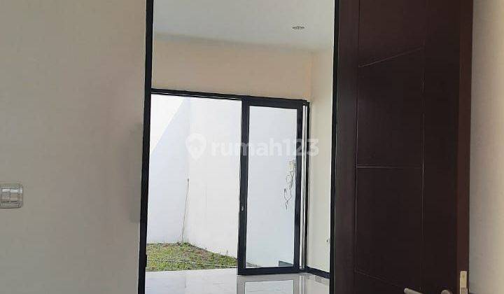 Rumah baru minimalis super nyaman di Taman Kopo Indah 5 2