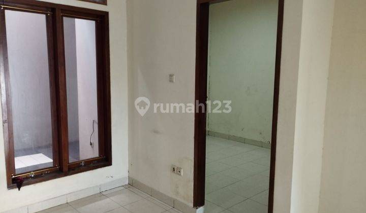 Rumah minimalis dekat dengan fasilitas umum di Soetta 2