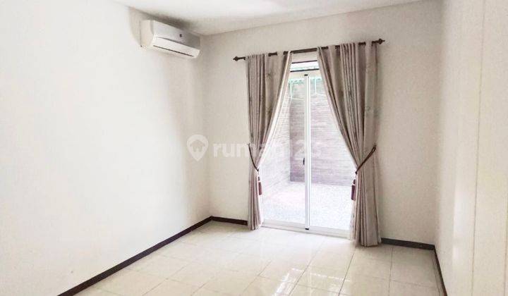 Rumah Semi Furnished  Nyaman Siap Huni Di Kota Baru Parahyangan 1