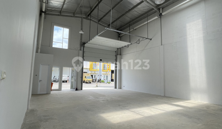 Selling New Warehouse 225 Square Meters in Cimareme Industrial Complex Selling New Warehouse 225 Square Meters in Cimareme Industrial Complex