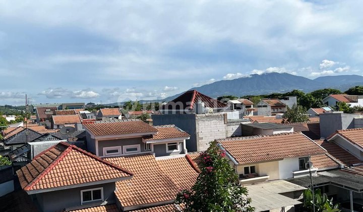 Rumah Semi Furnished Under 2 M di Kota Baru Parahyangan 2