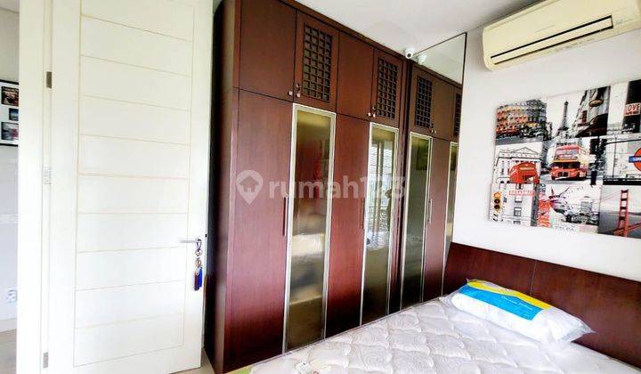 Rumah di Mansion, Pakuwon Indah Surabaya Sudah Renovasi SHM  8