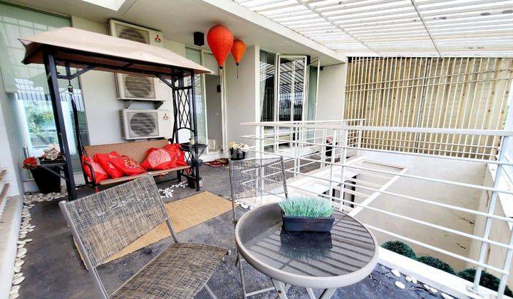 Rumah di Mansion, Pakuwon Indah Surabaya Sudah Renovasi SHM  15