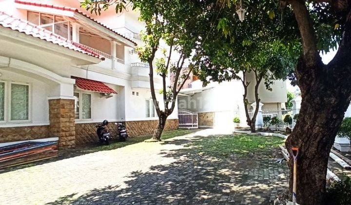 Rumah Cantik 2lt, Tanah Luas 1361m2 Aman Dan Nyaman 2