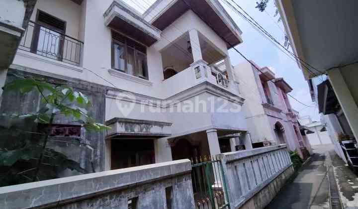 Modern Luxury House on Jl. Nakula, Cimanggis Depok