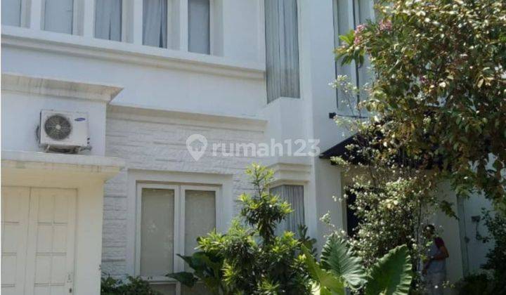 Rumah 2 Lt, 264m2, Kota Wisata, Ada Kolam Renang, Aman Dan Strategis 1