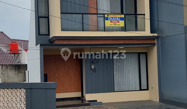 2-Story House in Sawangan Village 2-Story House in Sawangan Village