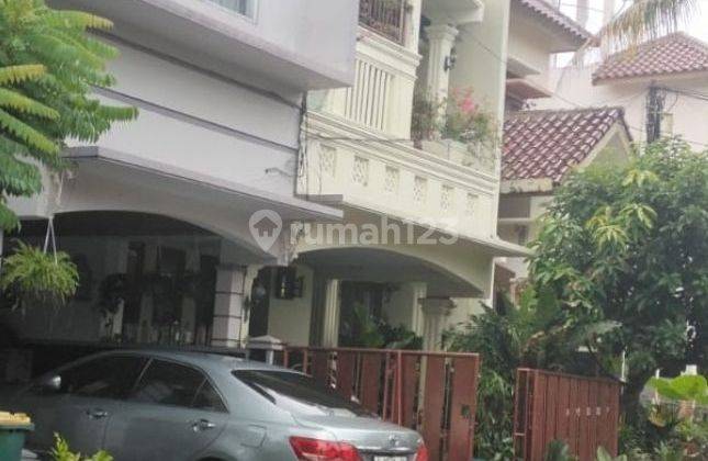 Rumah 2lt, 120m² Di Pesona Khayangan Mungil Depok 1