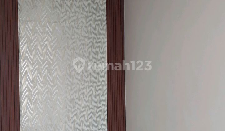 Rumah 2 Lantai di Sawangan Village 2