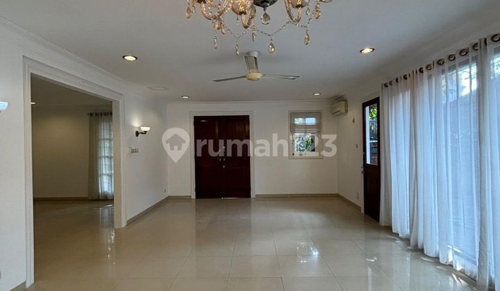 Disewakan Rumah Dalam Cluster Siap Huni Area Ampera