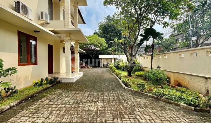 House for Rent Ready to Occupancy 2 Floors Kemang Barat Area Semi Furnished 2