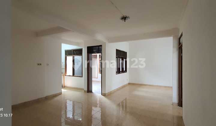 Dijual Rumah Daerah Ciputat Tangerang Selatan 1