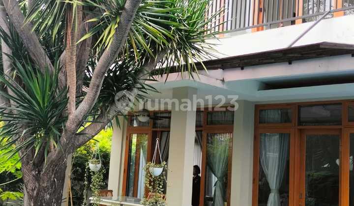 For Rent House with Swimming Pool in Kemang, South Jakarta For Rent House with Swimming Pool in Kemang, South Jakarta