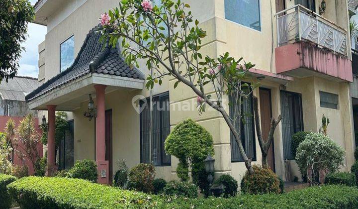 For Sale Rumah Hoek Dua Lantai Di Sektor 9 Bintaro Semi Furnished 1