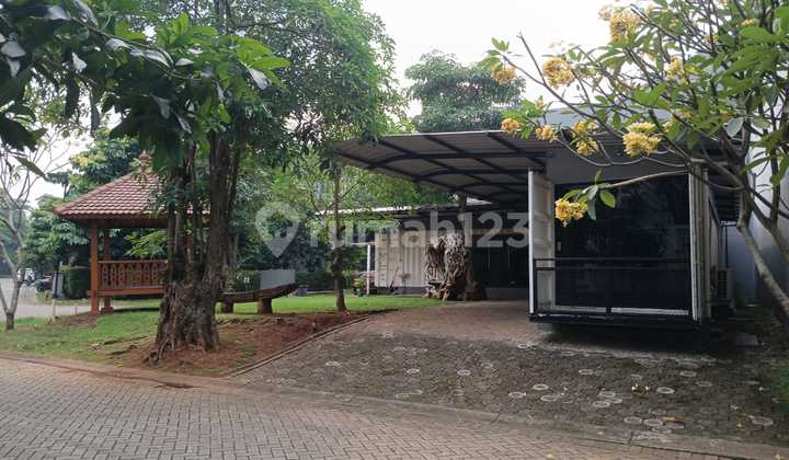 Corner Lot in Bintaro Sector 7. Best Deal!