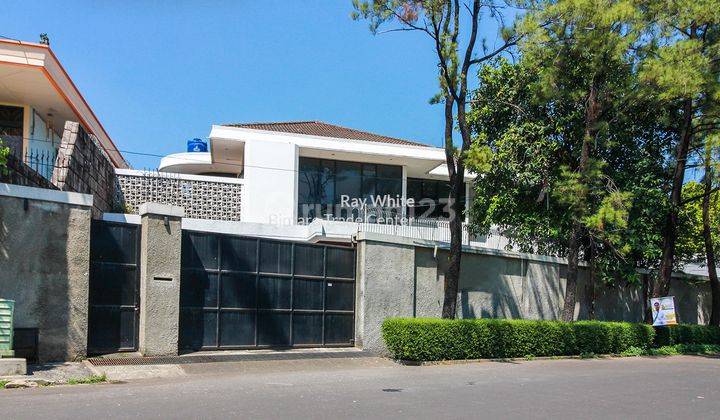 Dijual Rumah Mewah Dengan Pool di Permata Hijau Jaksel  2