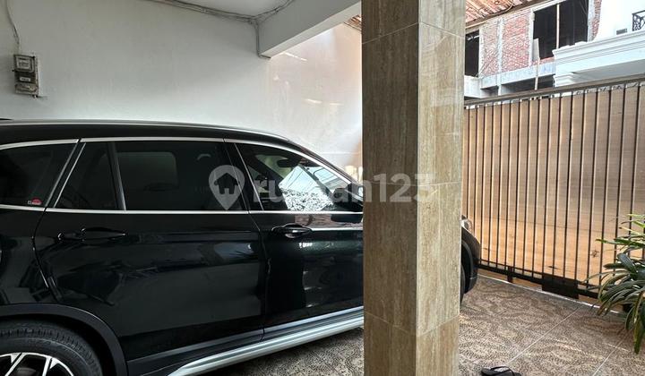 Rumah Rapi Siap Huni dengan Hunian Nyaman dan Strategis @Joglo. 2