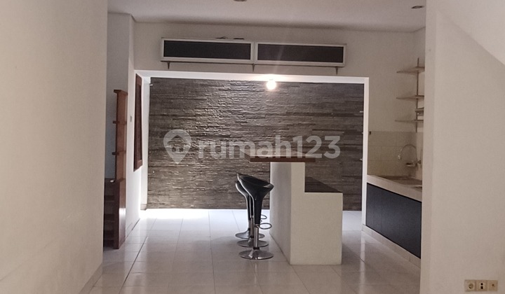 Rumah Sewa Siap Huni Di Emerald Town House Bintaro Sektor 9 2