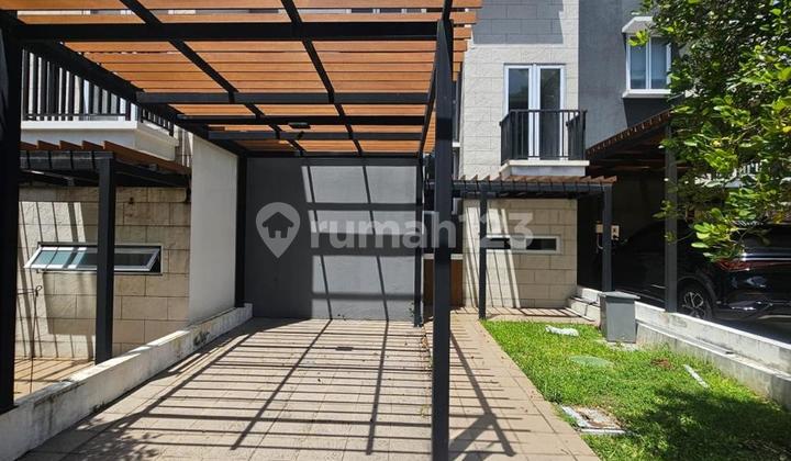 5-bedroom House in Kebayoran Bintaro Sector 7
