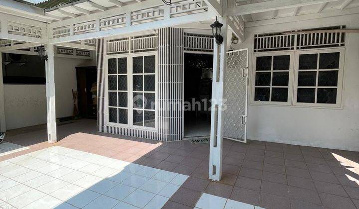 Dijual Rumah Luas Di Dalam Kompleks Dekat St Sudimara 1