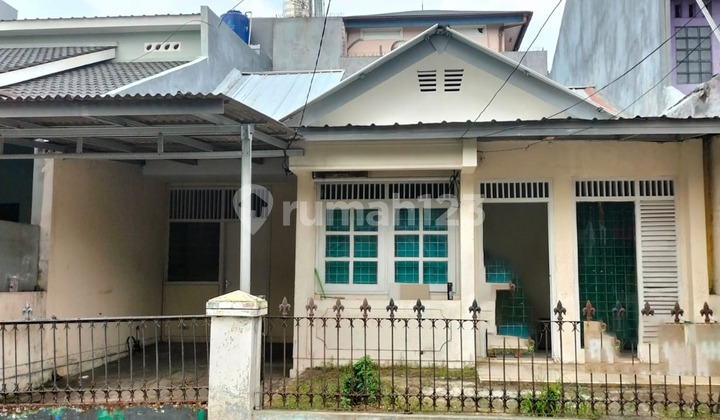 Rumah Perlu Renovasi Di Bintaro Sektor 2. Best Deal!  2