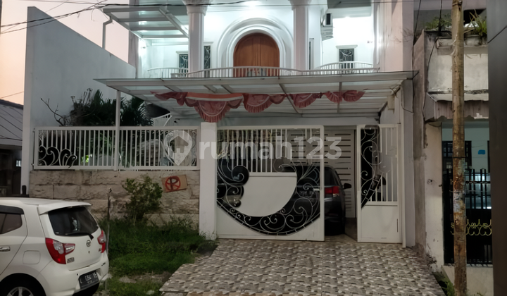 Dijual Rumah Jl. Petemon Surabaya Timur