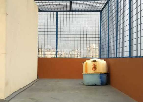 4.5-Story Shop House for Rent on Jl. Fatmawati Raya, Cilandak 2