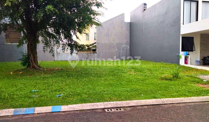 Dijual Kavling 256m2, Posisi Strategis Hadap Selatan di Bsd
