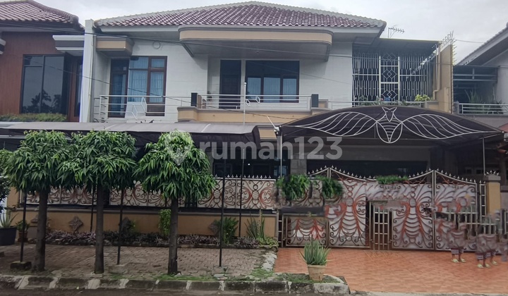 Rumah Siap Huni di Taman Modern Jakarta Timur