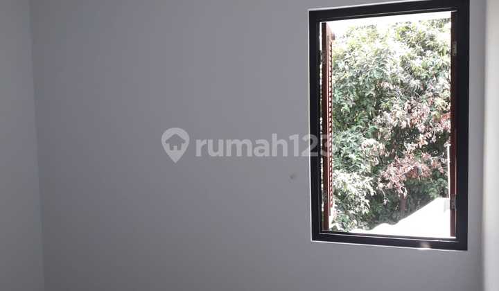 For Sale 2-story ready-to-occupy house in Bea Cukai Sukapura complex 2