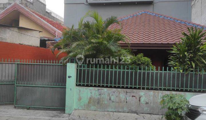 Rumah Siap Huni Di Kebun Sirih Menteng Jakarta Pusat 2