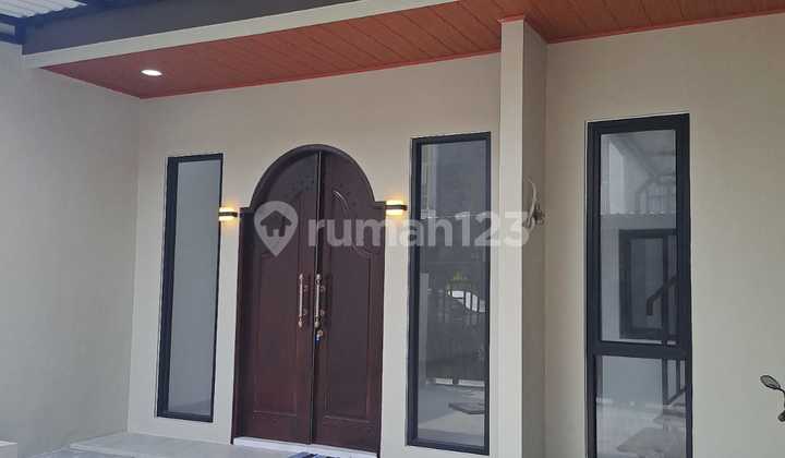 Rumah Cantik Siap Huni Di Taman Modern Jakarta Timur 2