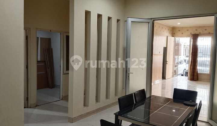 Rumah Siap Huni Imperial Gading di Jakarta Utara Rumah Siap Huni Imperial Gading di Jakarta Utara