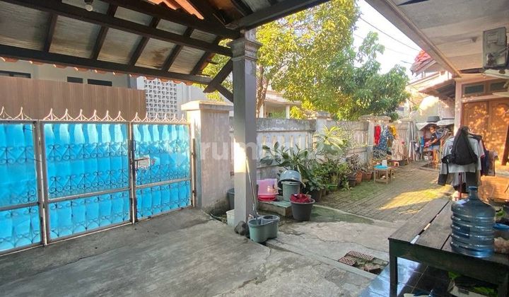 Ready-to-Occupy House in Bea Cukai Complex, Kelapa Gading, North Jakarta