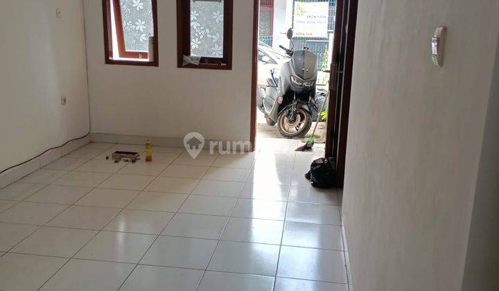 Rumah Kosong Siap Huni di Taman Cibaduyut Indah 2