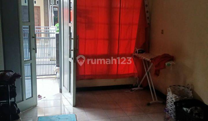 Rumah Murah 3 Lantai Dan 5 Kamar Tidur di Cijerah 2