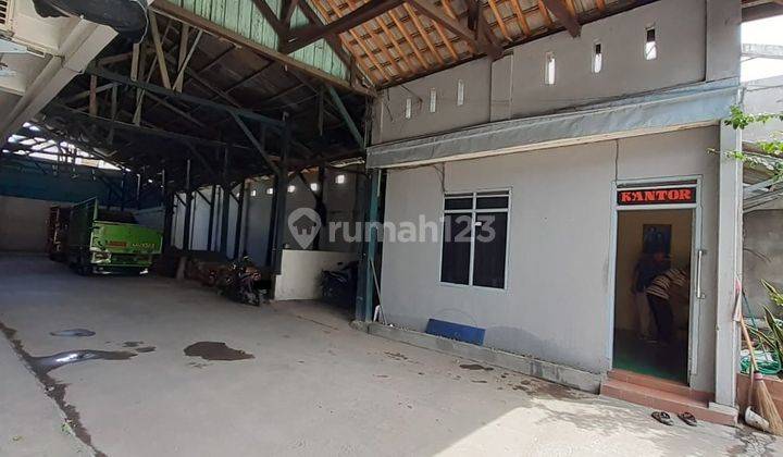 Gudang Luas Masuk Truk Besar di Mohamad Toha 3