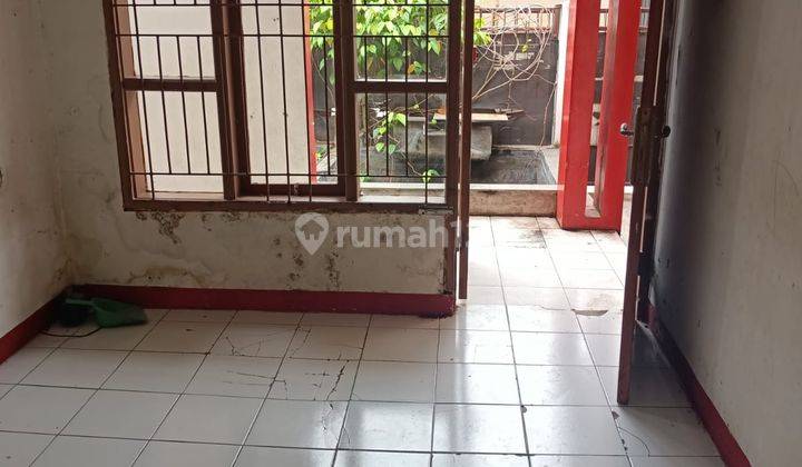 Rumah 1 Lantai 2 Kamar Tidur di Taman Cibaduyut Indah 1