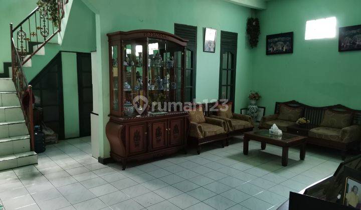 Rumah Bagus Terawat Aman Nyaman Ada 2 Unit di Cijerah 1