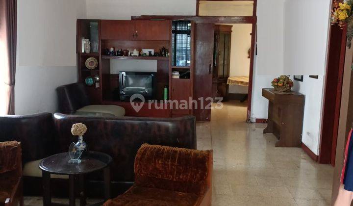 Rumah Bangunan Lama Kondisi Terawat di Lurah, Cimahi 2