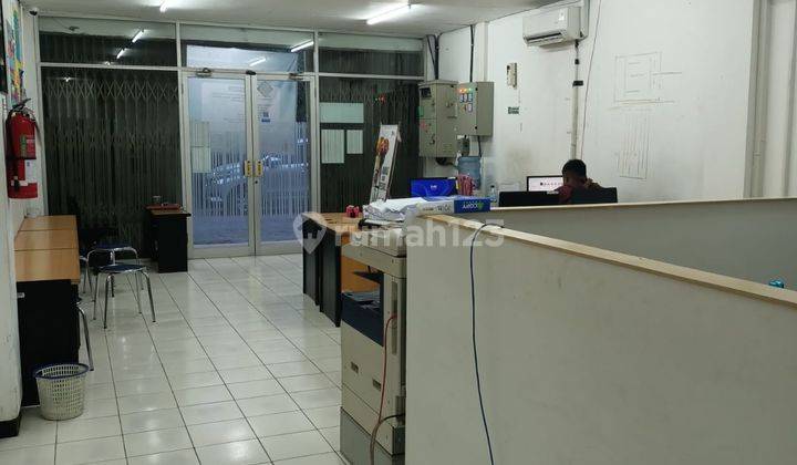 Ruko 3 Lantai Tengah Kota Area Kantor di Kopo Kencana 1