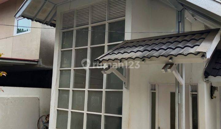 Rumah Cantik Banget di Setraduta 2