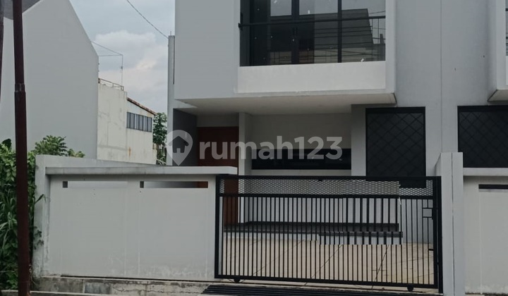 Rumah Modern Siap Huni di Taman Holis Indah 2 Rumah Modern Siap Huni di Taman Holis Indah 2