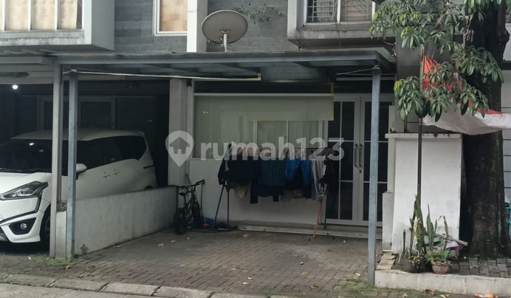 Rumah Terawat Nyaman Dihuni di Holis Regency 1